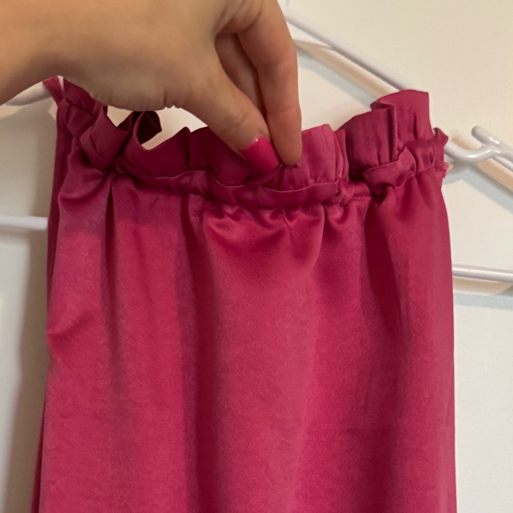 Ruffle Satin Open Back Toe Halter Top - Picture 6 of 14